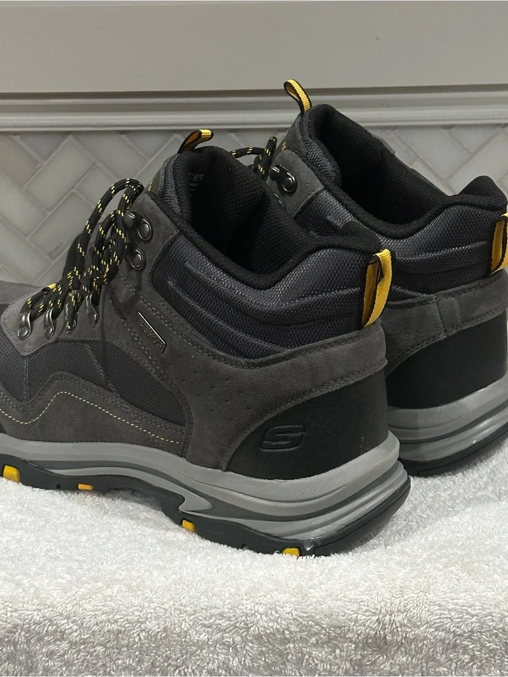 Skechers Mens Size 12 Trego Pacifico Hiking Boots Waterproof Relaxed Fit